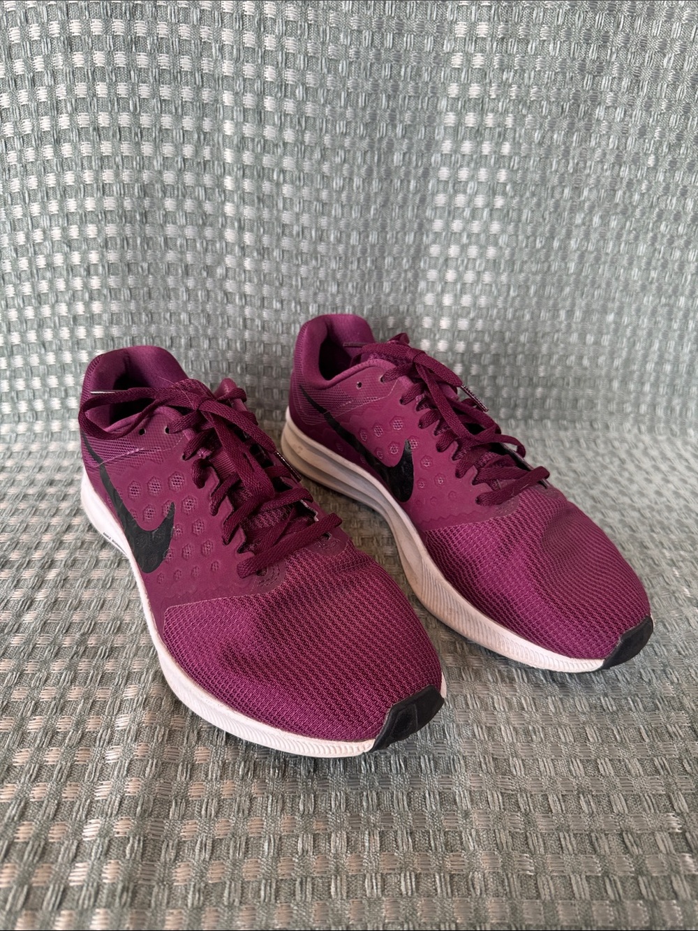 Nike Downshifter 7 Women's Plum Running Shoes - Lightweight Mesh Size 10